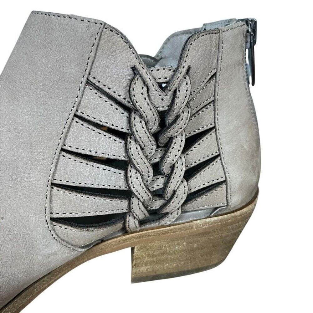 Vince Camuto Prestetta Womens Gray Chunky Heel Ankle Boots Booties Leather 7.5 - Picture 4 of 16